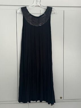 NWT H&M Black Sequin Neck Pleated Jersey Sleeveless Trapeze Dress 8